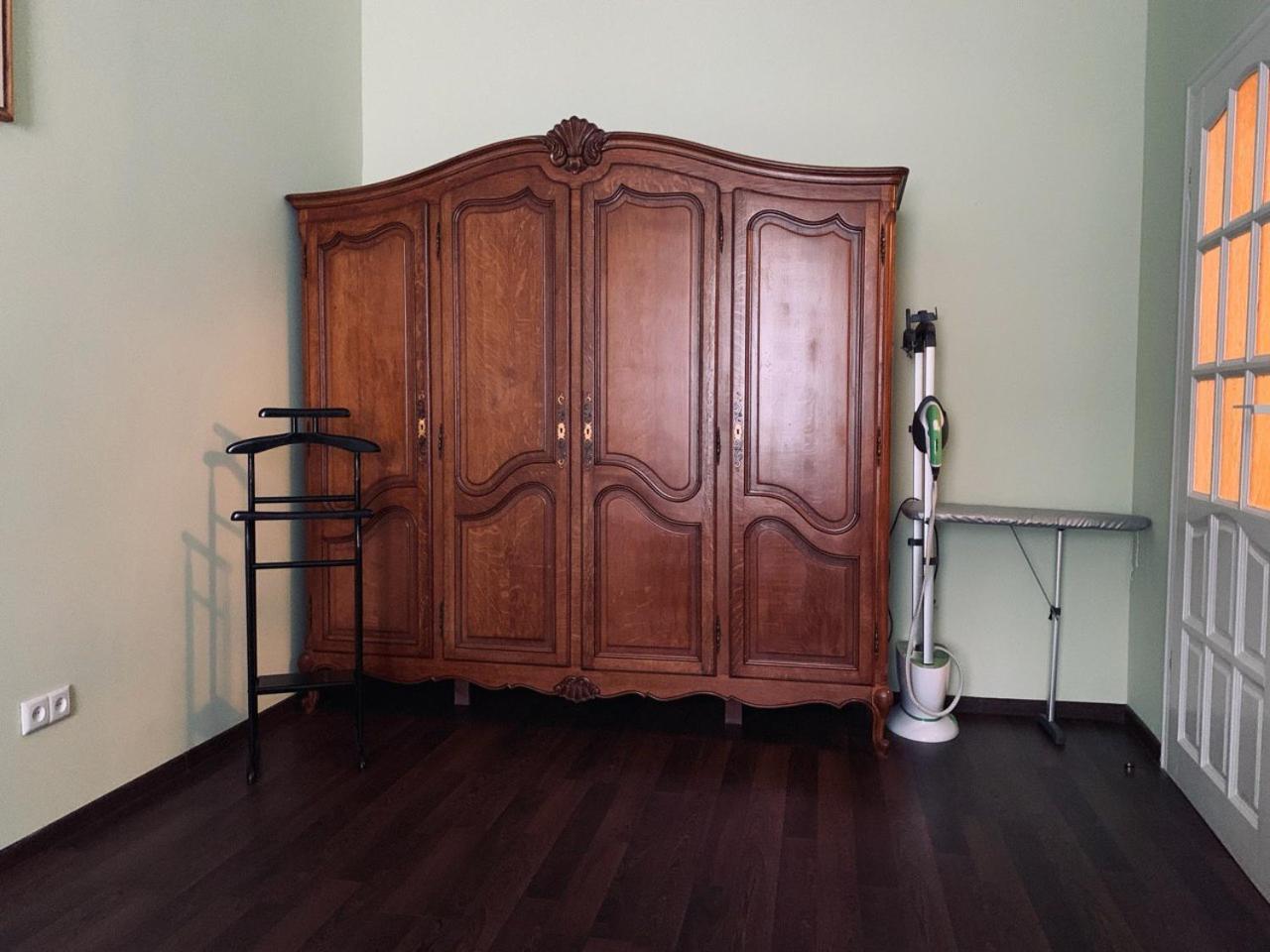 Modern Chaikovskogo Apartment ลวีฟ ภายนอก รูปภาพ